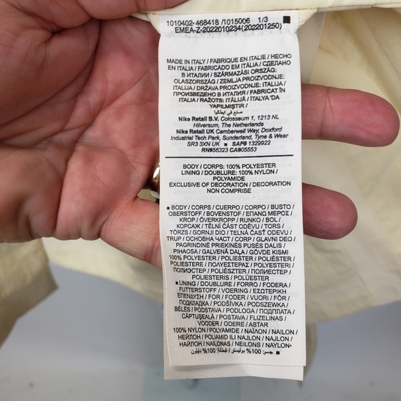 Nike Women's W Every Stitch Considered Woven Parka Jacket in Coconut Milk small - Picture 13 of 16